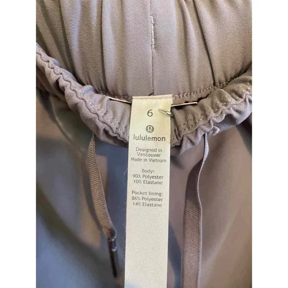 Size 6 Lululemon Purple Skirt - Picture 3 of 3